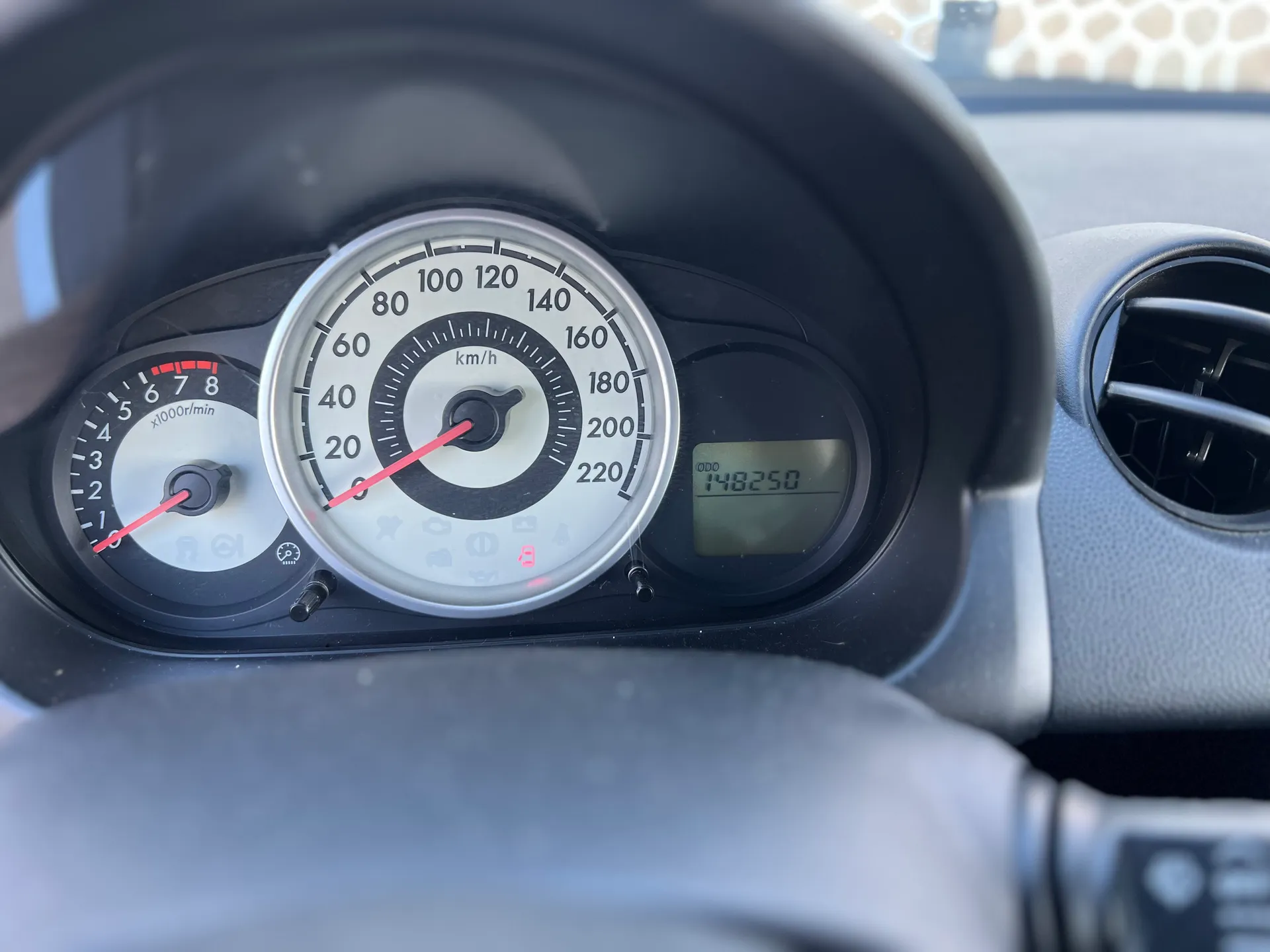 Mazda 2 - Thumbnail 10