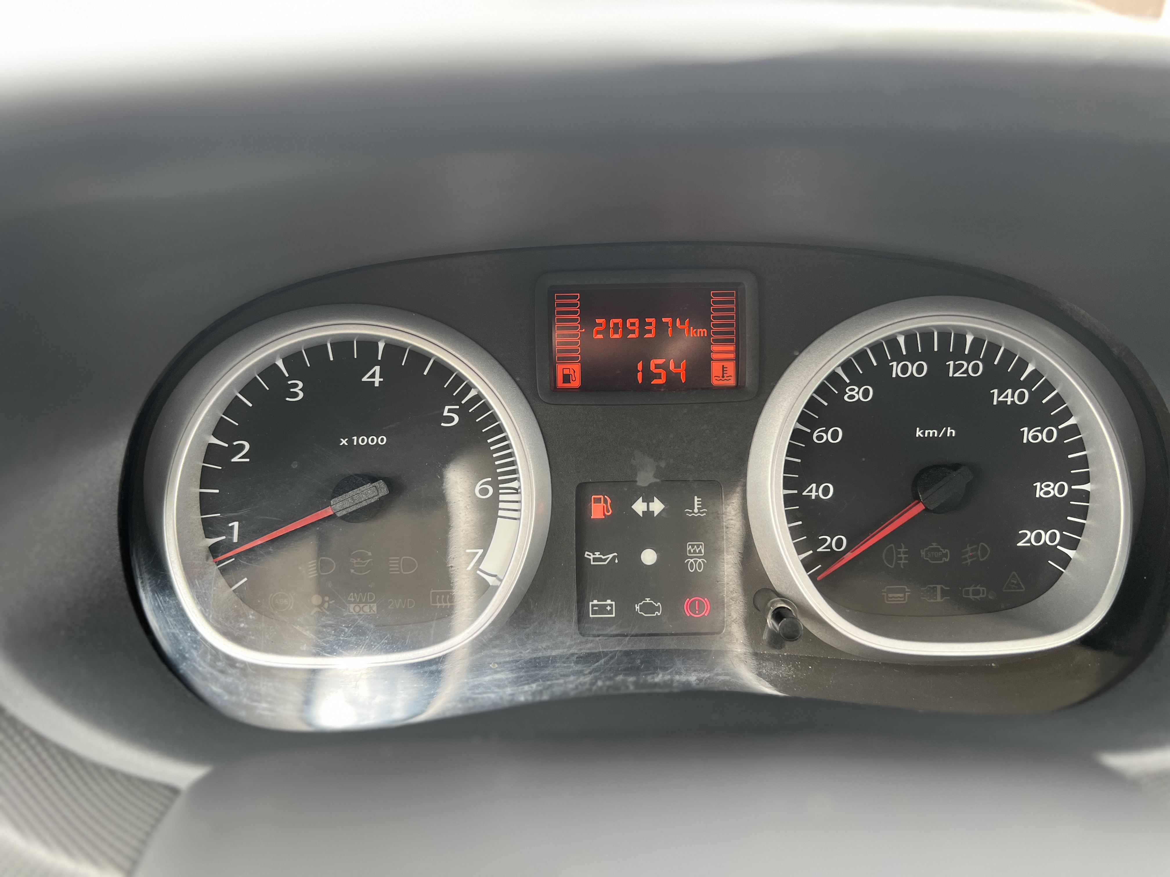 Dacia Duster - Thumbnail 9