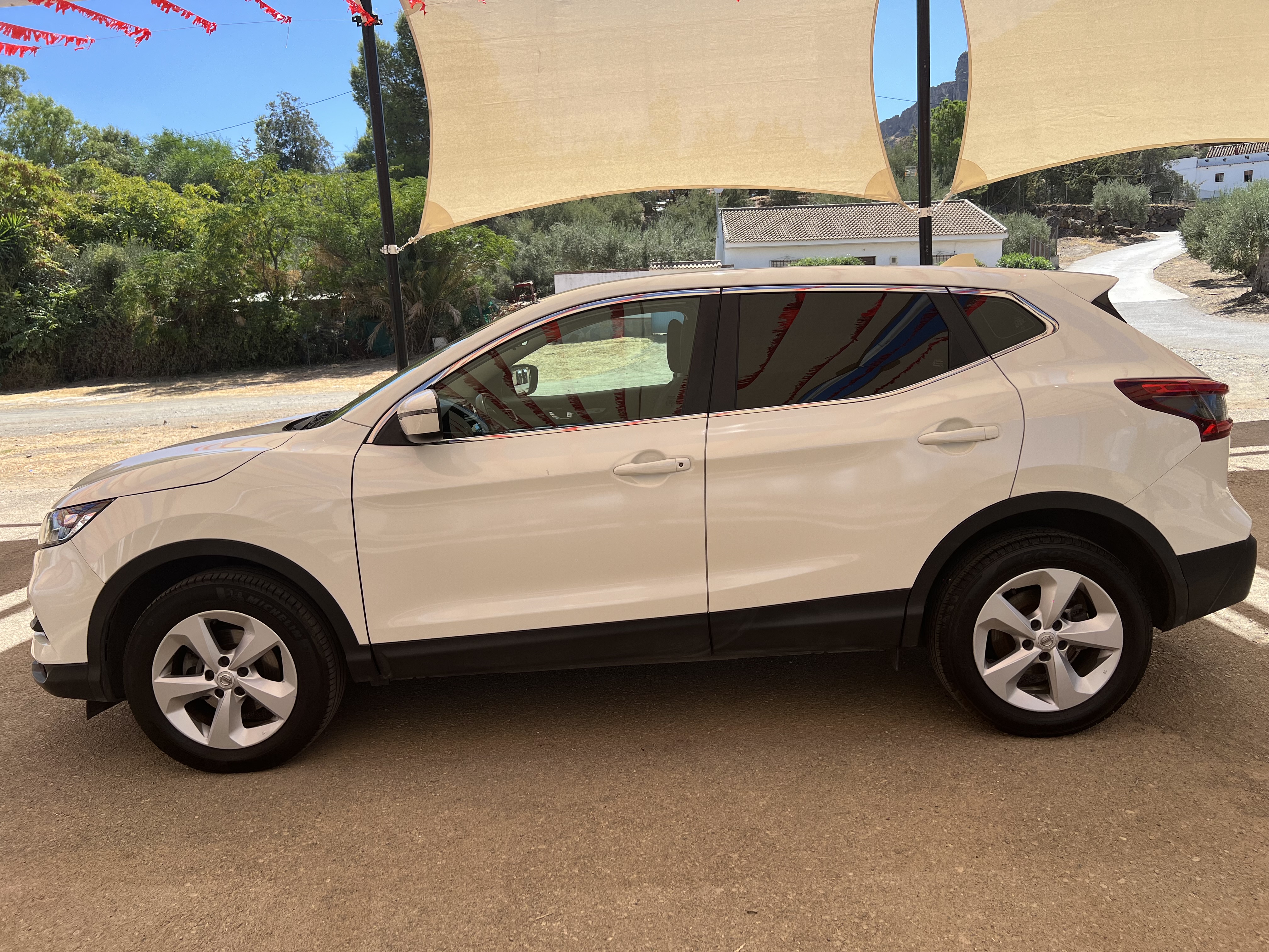 Nissan Qashqai - Thumbnail 5
