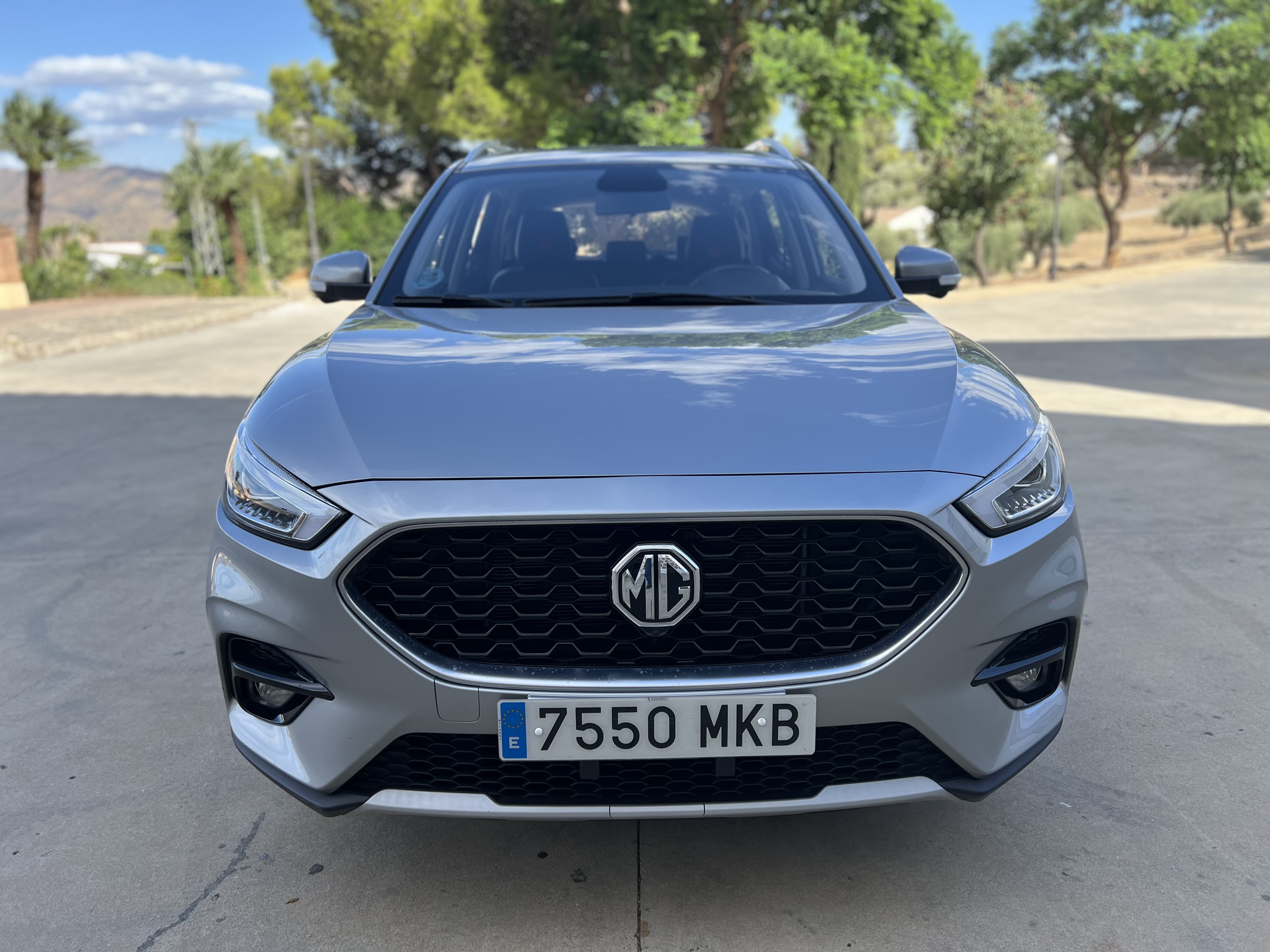 Mg Zs - Thumbnail 2