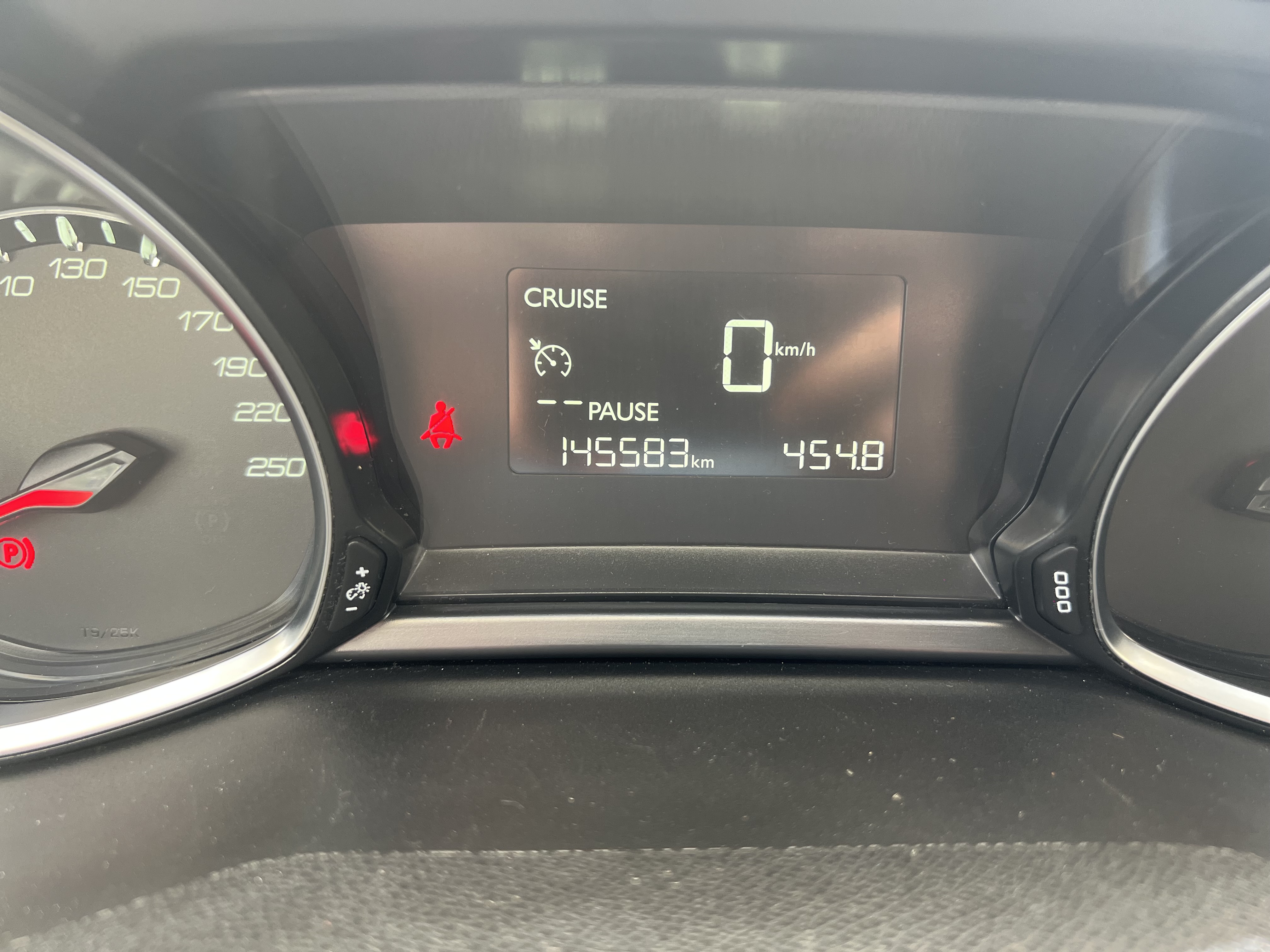 Peugeot 308 SW - Thumbnail 11