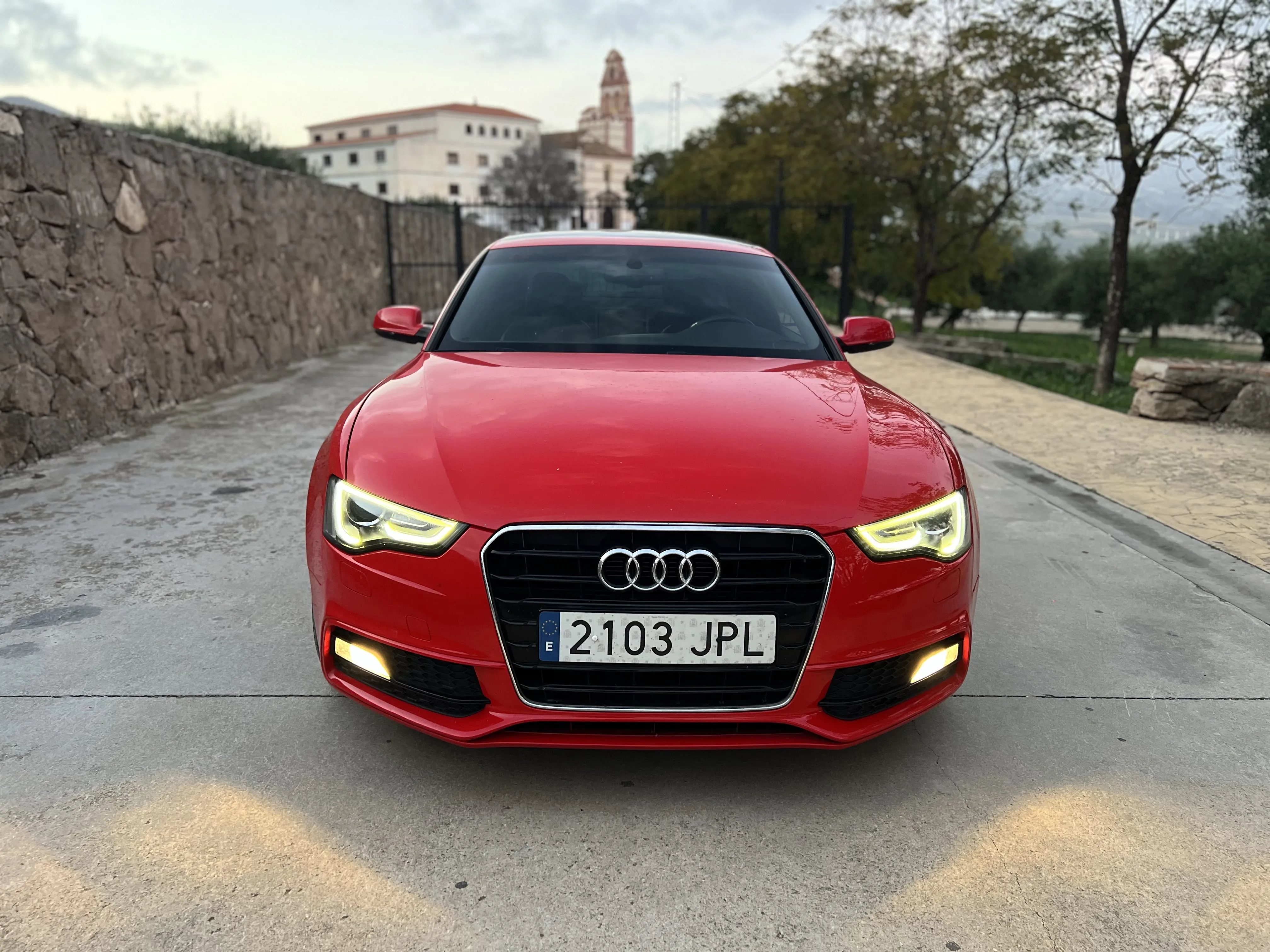 Audi A5 Coupe  - Thumbnail 11