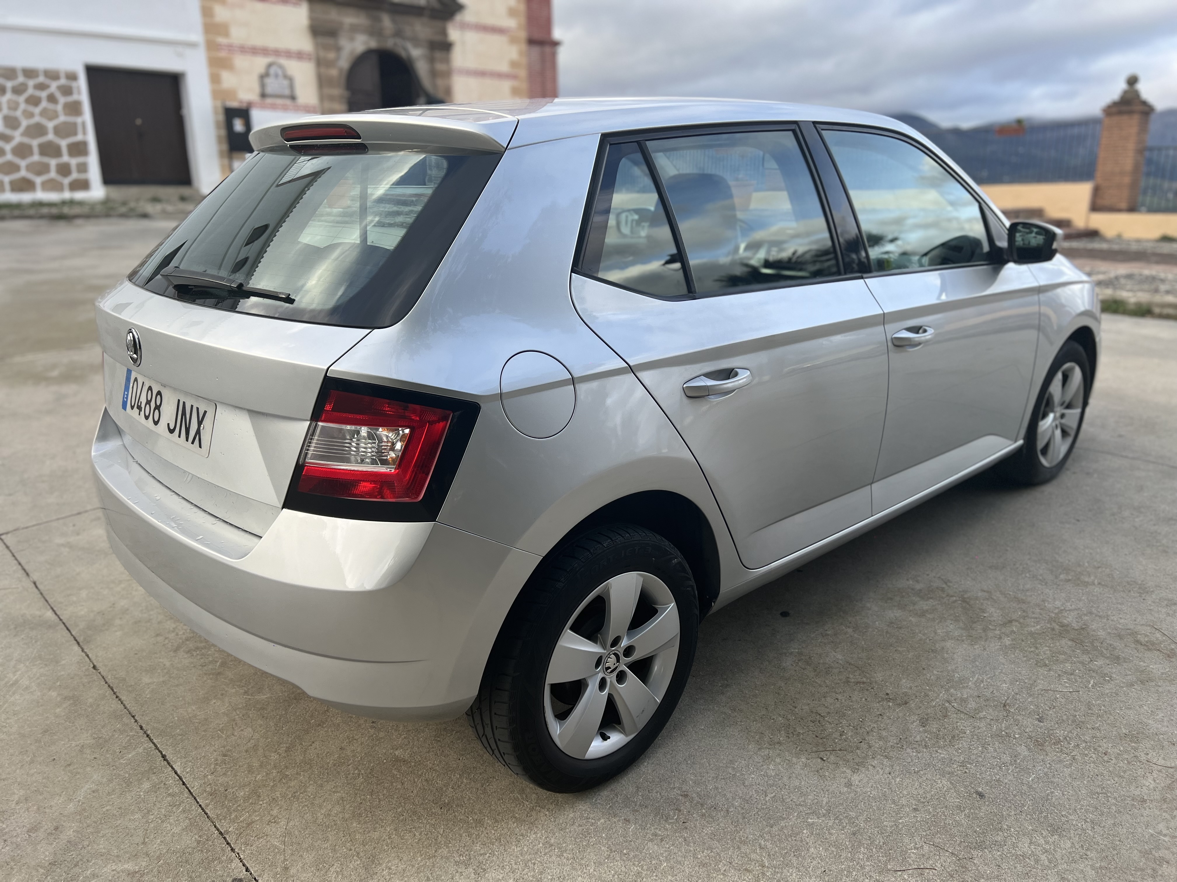 Skoda Fabia - Thumbnail 5