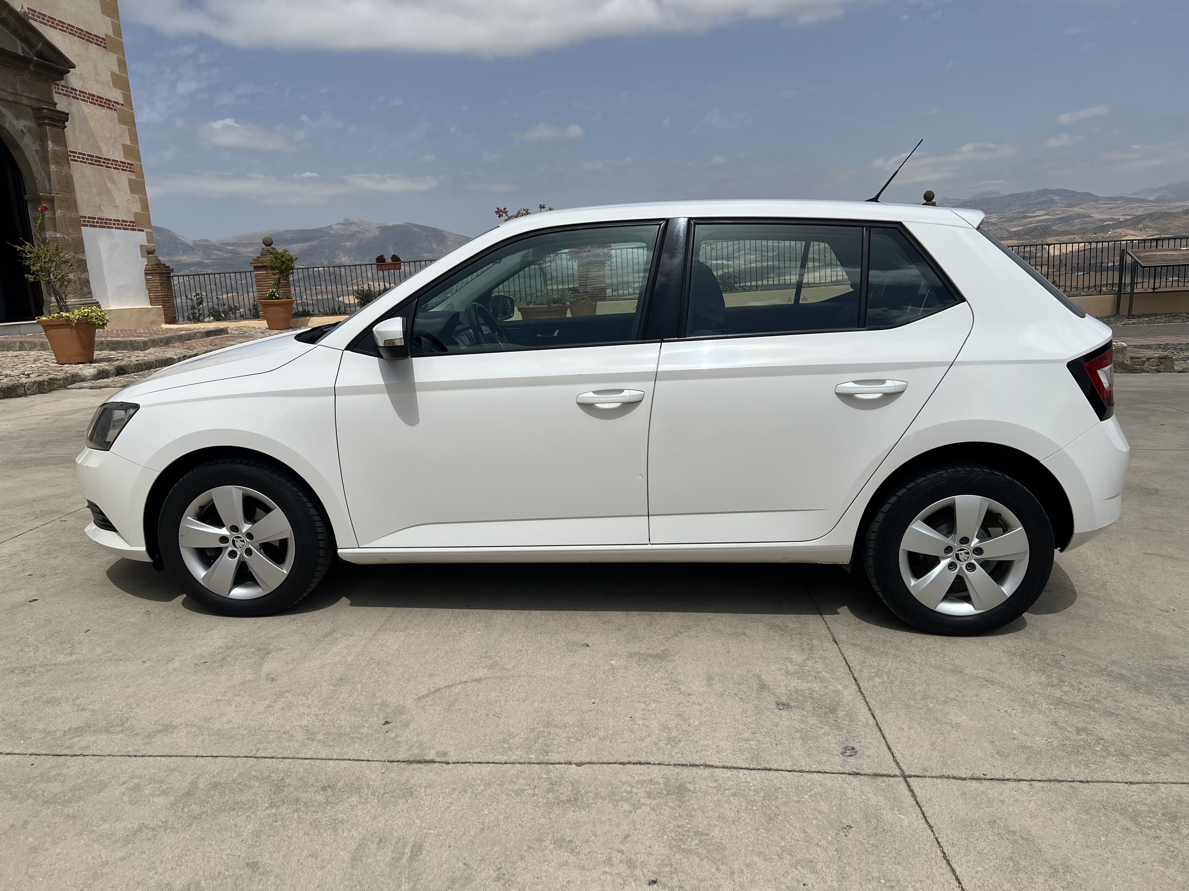 Skoda Fabia - Thumbnail 7