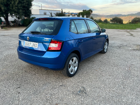 Skoda Fabia - Thumbnail 5