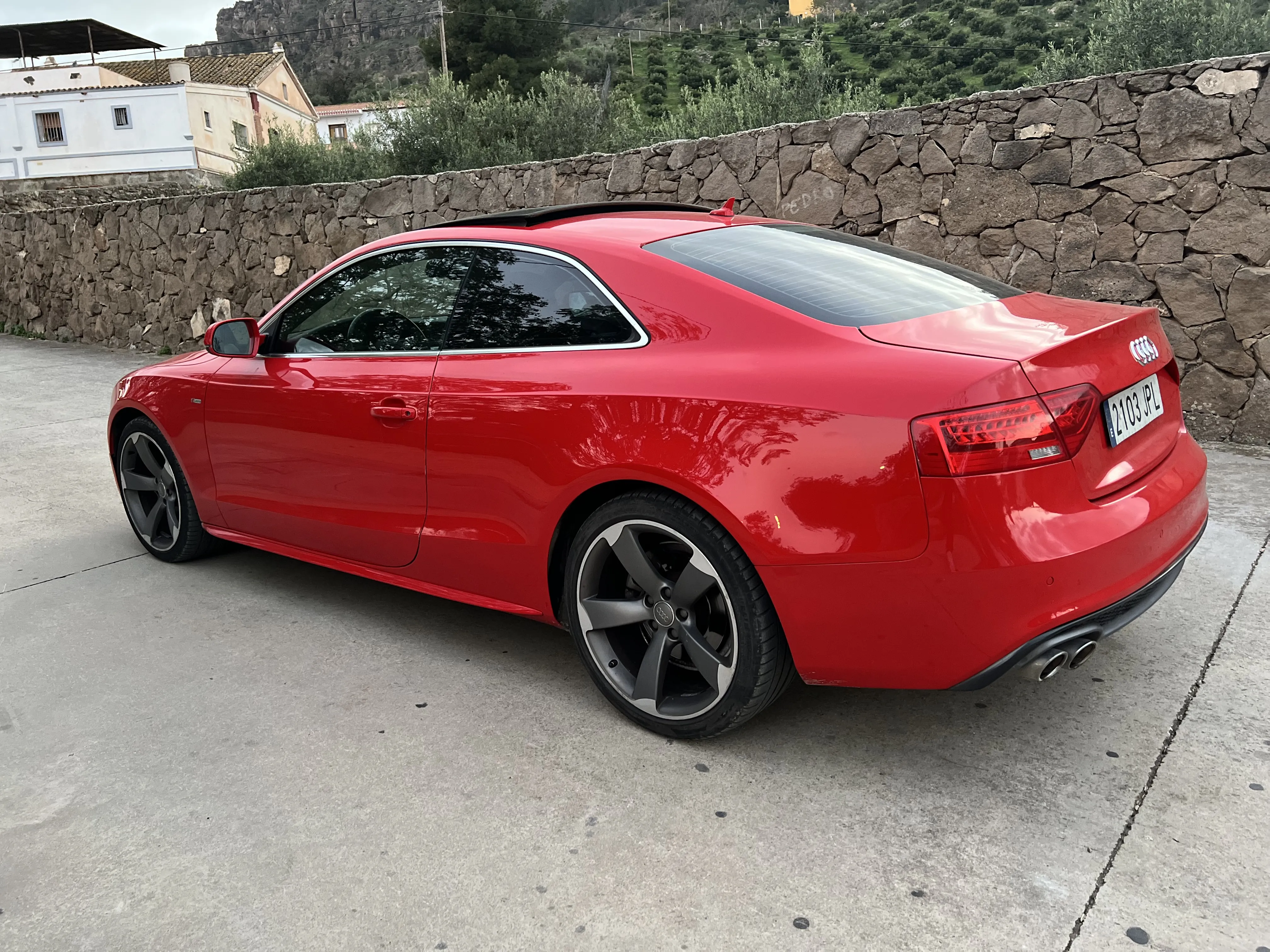 Audi A5 Coupe  - Thumbnail 7