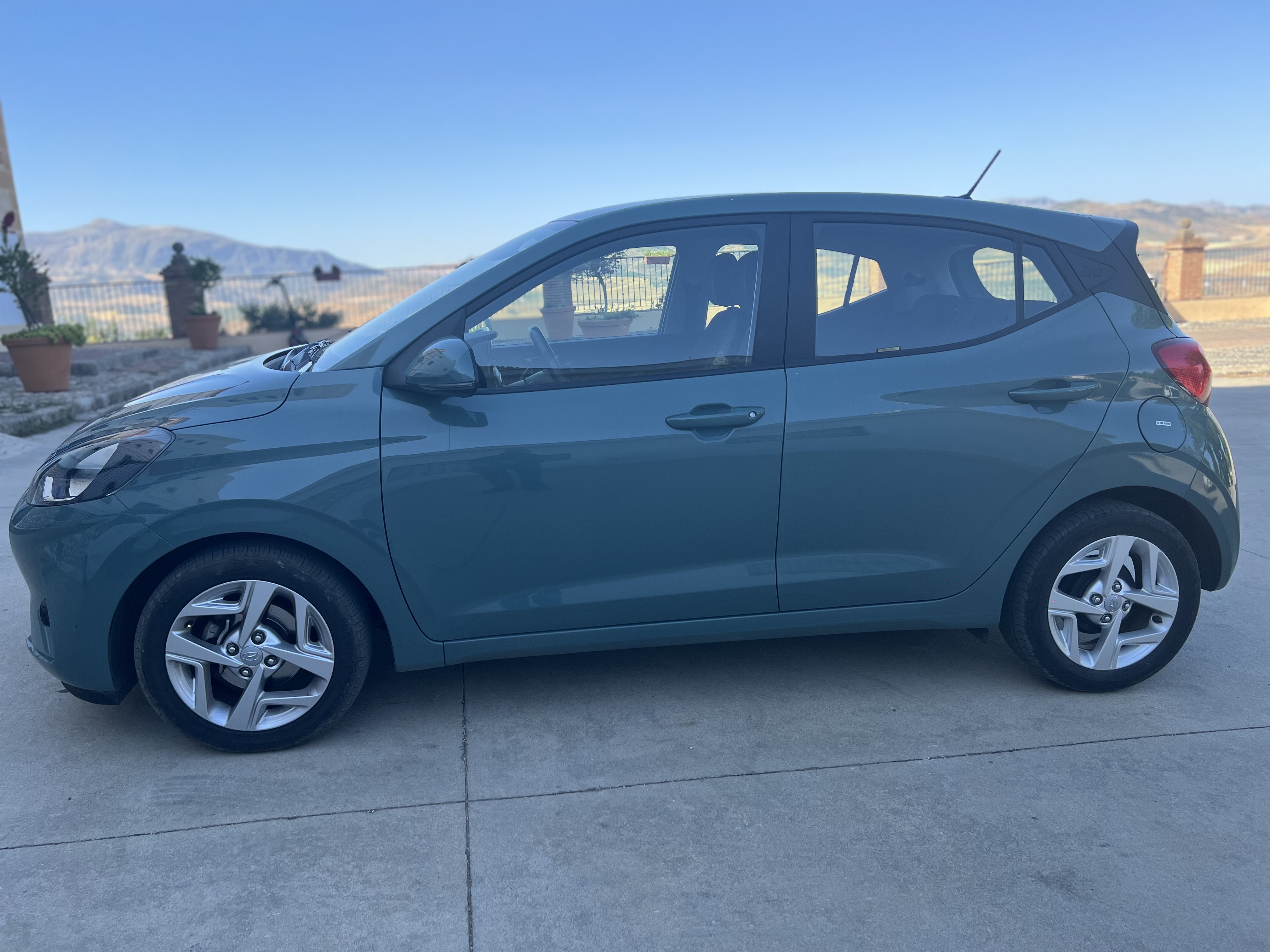 Hyundai I10 - Thumbnail 9