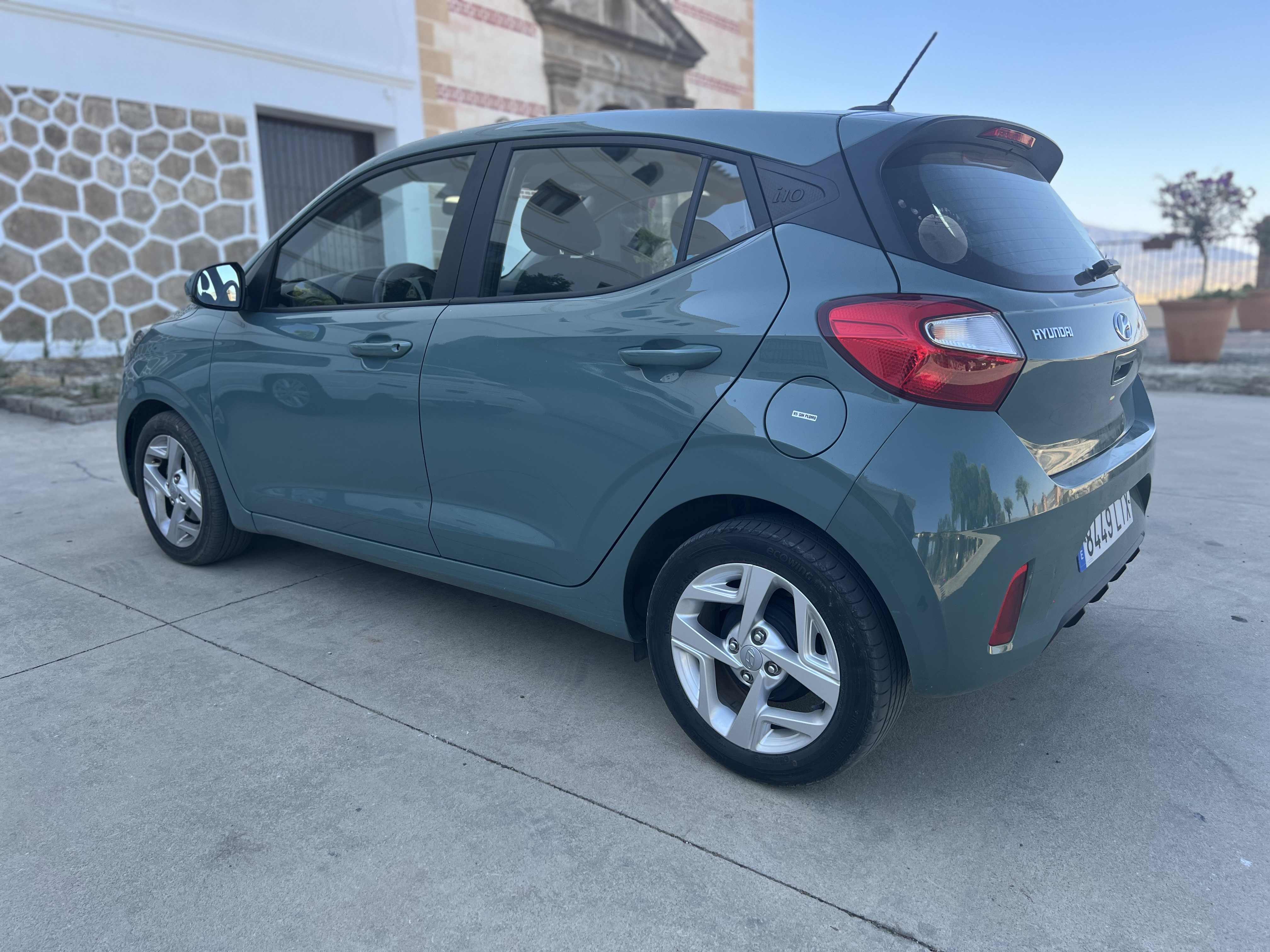Hyundai I10 - Thumbnail 4