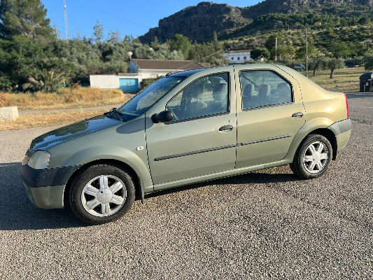Dacia Logan - Thumbnail 5