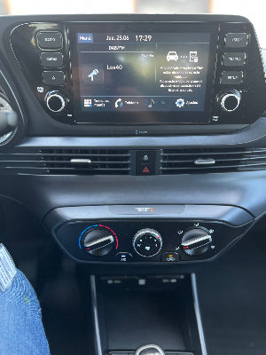 Hyundai I20 - Thumbnail 9