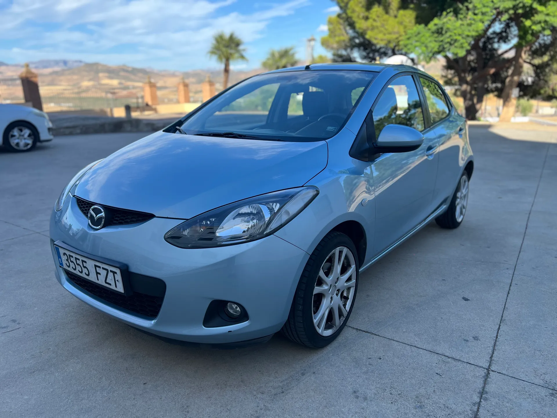 Mazda 2 - Imagen 1