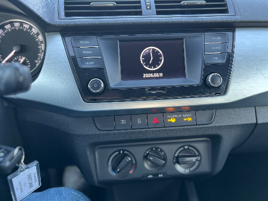 Skoda Fabia - Thumbnail 8