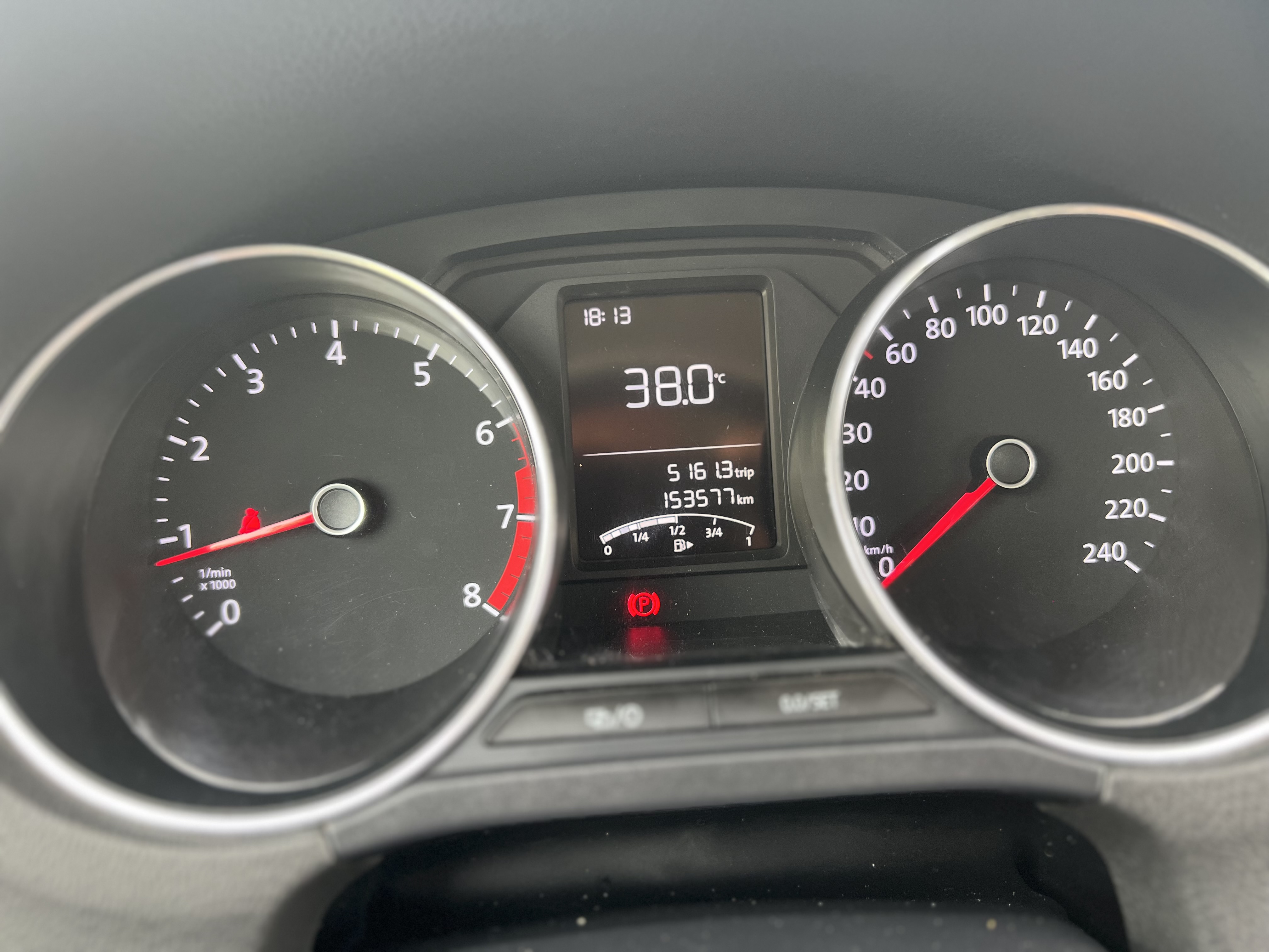 Volkswagen  Polo - Thumbnail 8