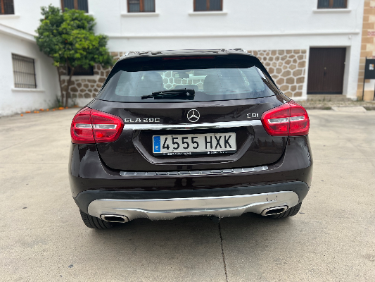 Mercedes  GLA - Thumbnail 7