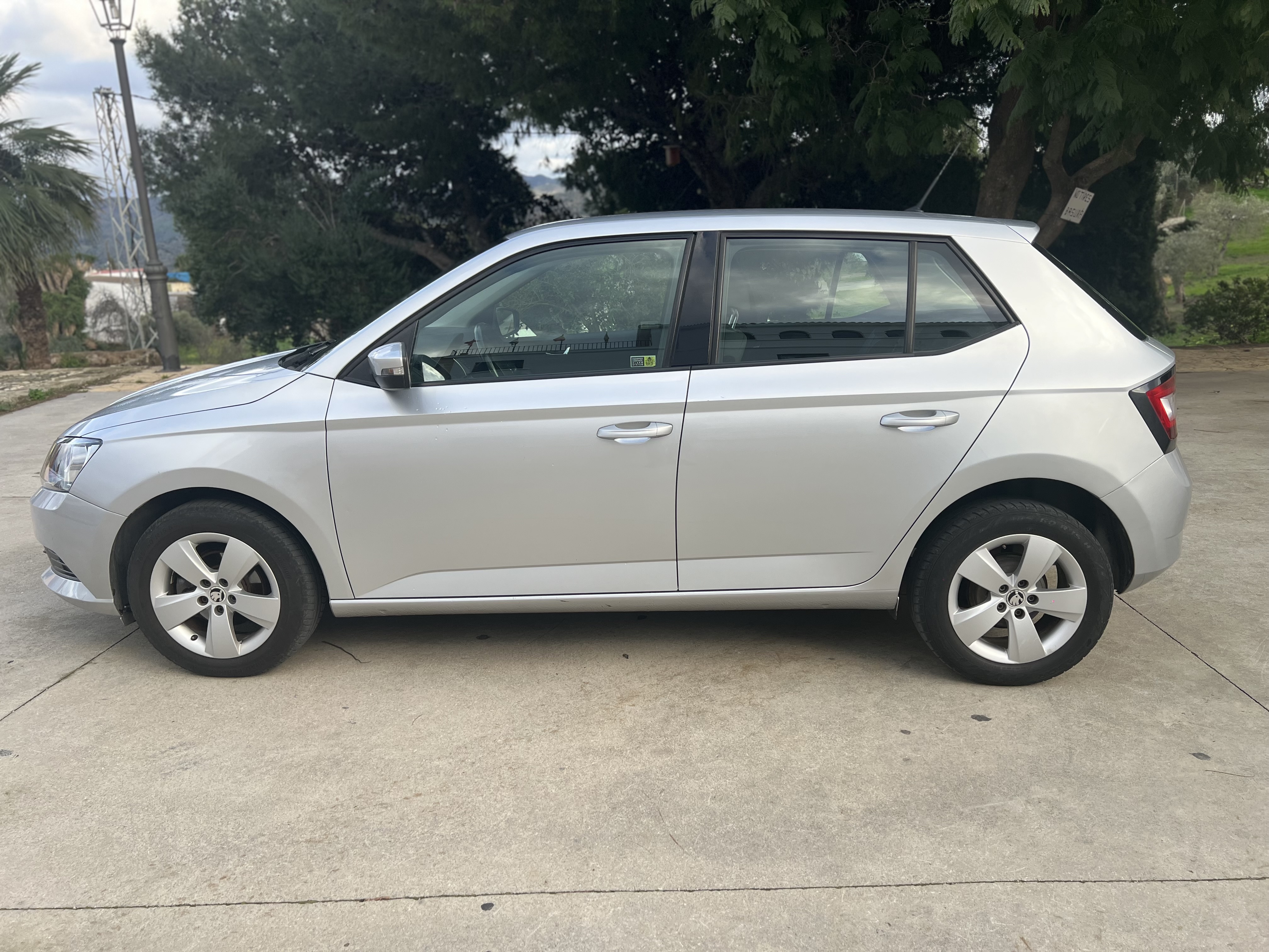 Skoda Fabia - Thumbnail 8