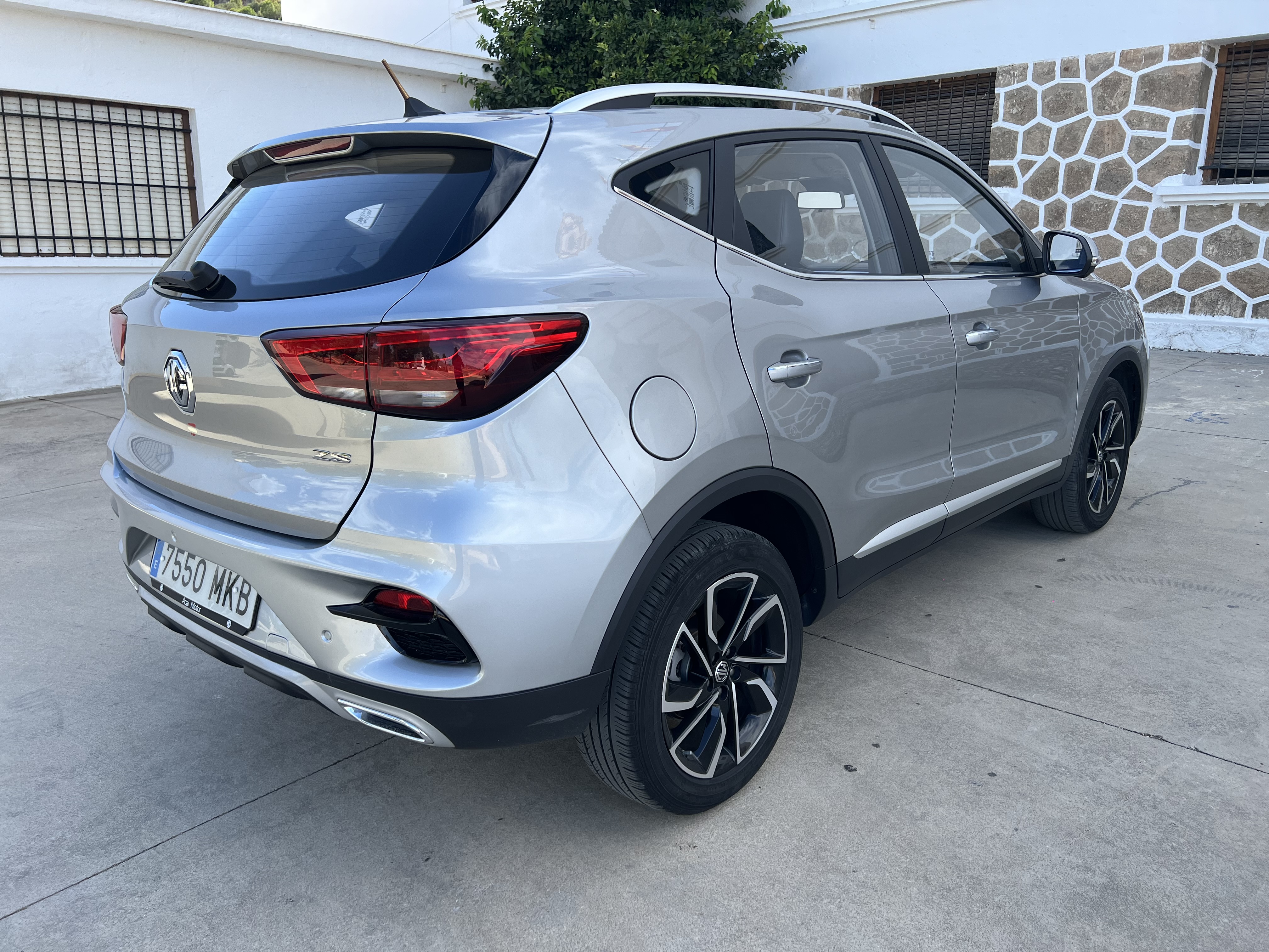 Mg Zs - Thumbnail 5